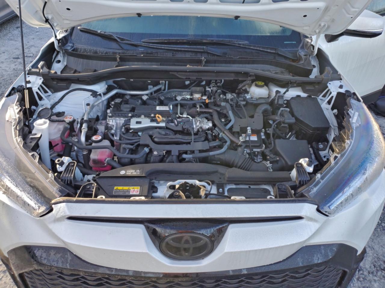 2024 TOYOTA COROLLA CROSS SE photo 12