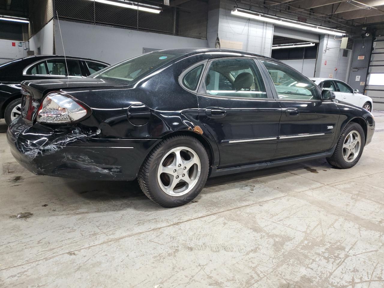 2003 FORD TAURUS SEL photo 3