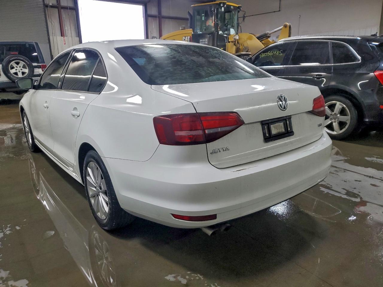 2018 VOLKSWAGEN JETTA SE photo 2