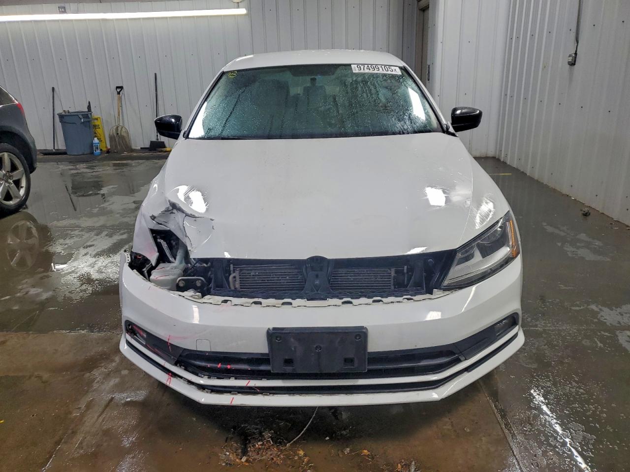2018 VOLKSWAGEN JETTA SE photo 5