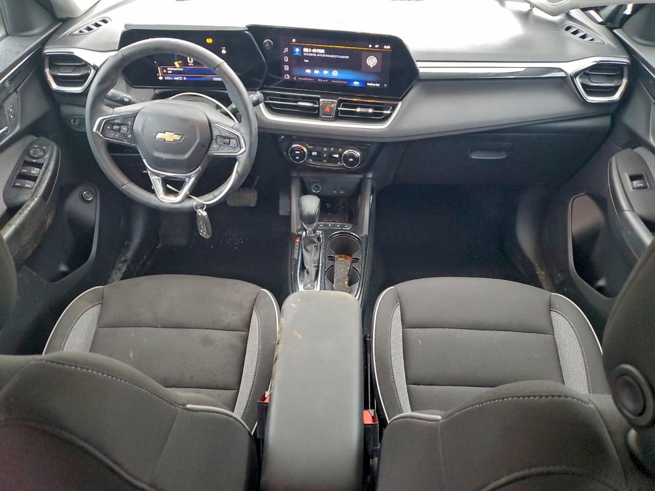 2025 CHEVROLET TRAILBLAZER LT photo 8