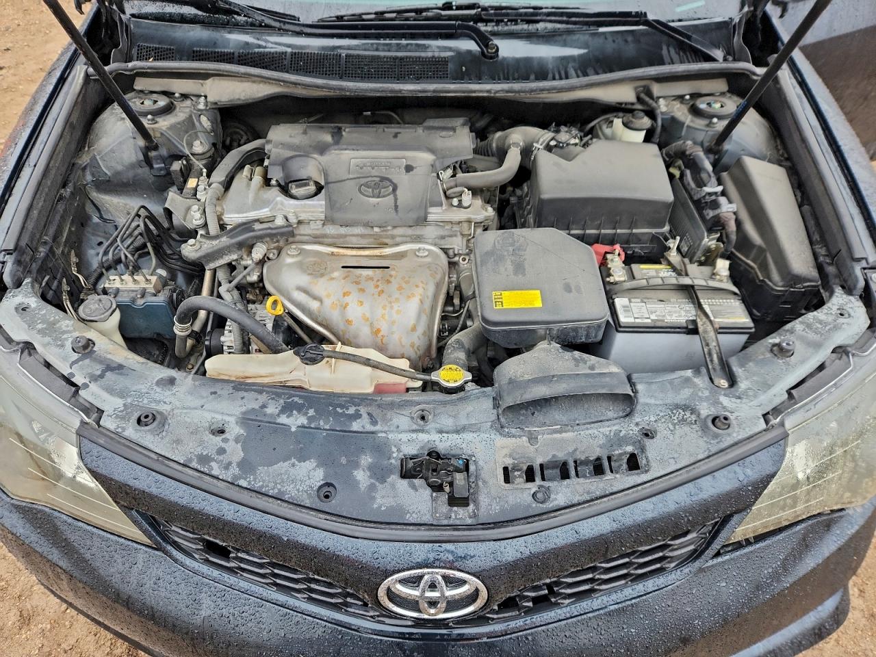 2012 TOYOTA CAMRY BASE photo 11