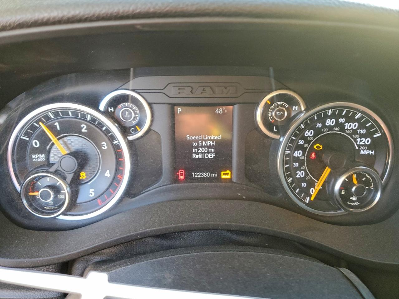2019 RAM 3500 FLATBED TRUCK photo 9