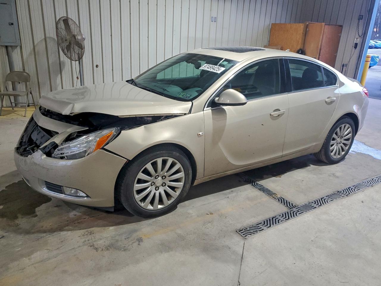 2011 BUICK REGAL