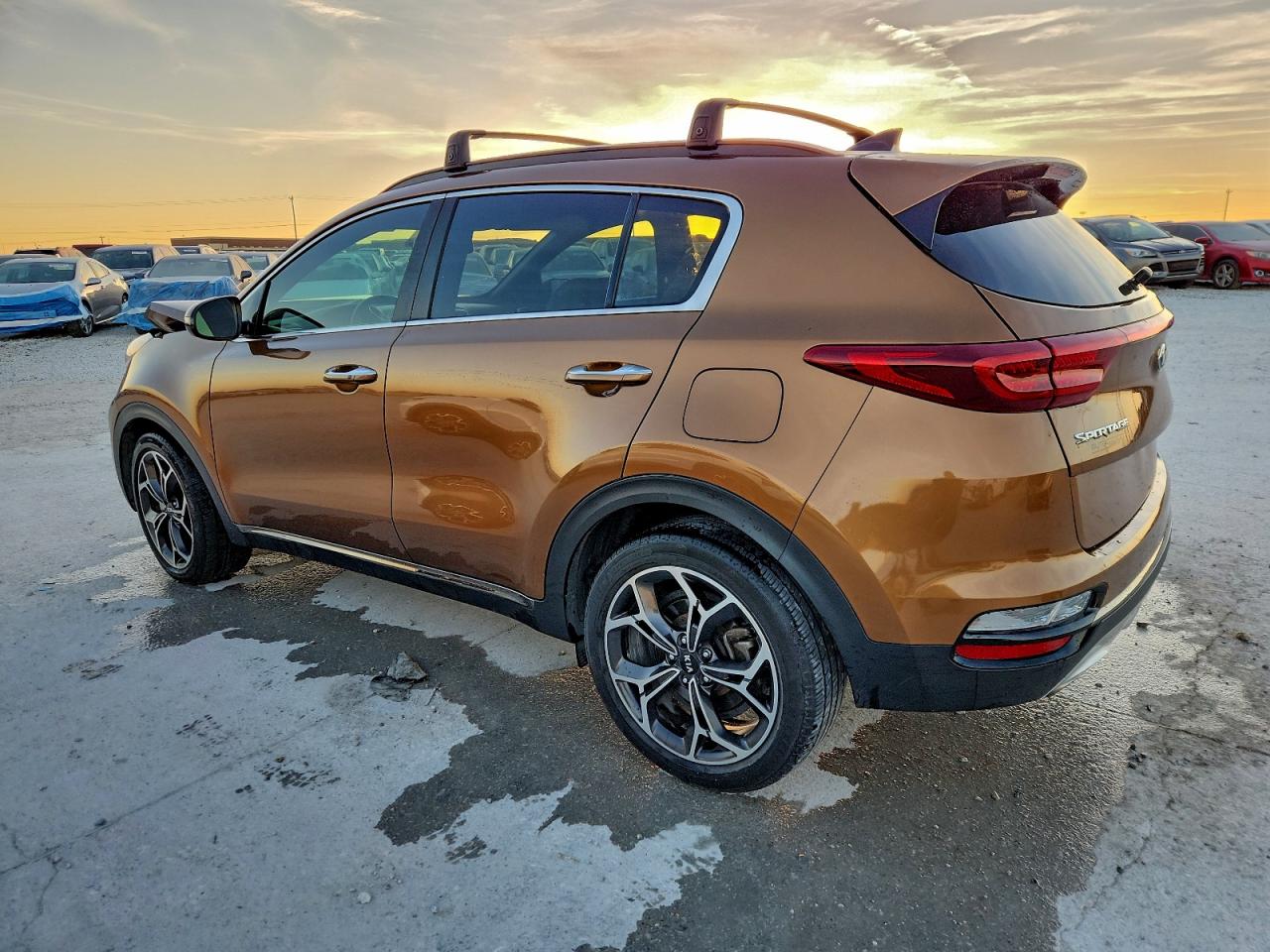 2020 KIA SPORTAGE SX photo 2