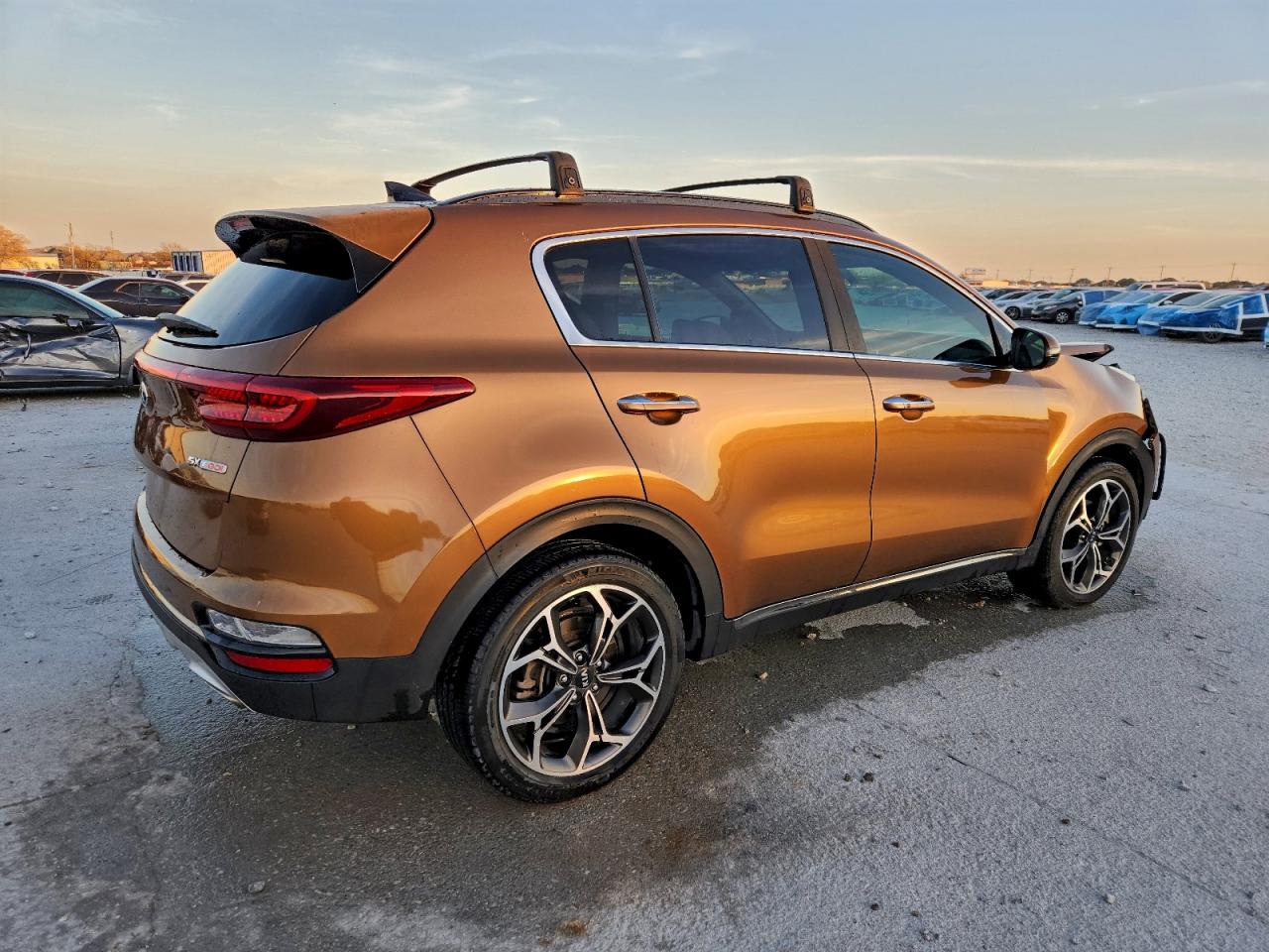 2020 KIA SPORTAGE SX photo 3