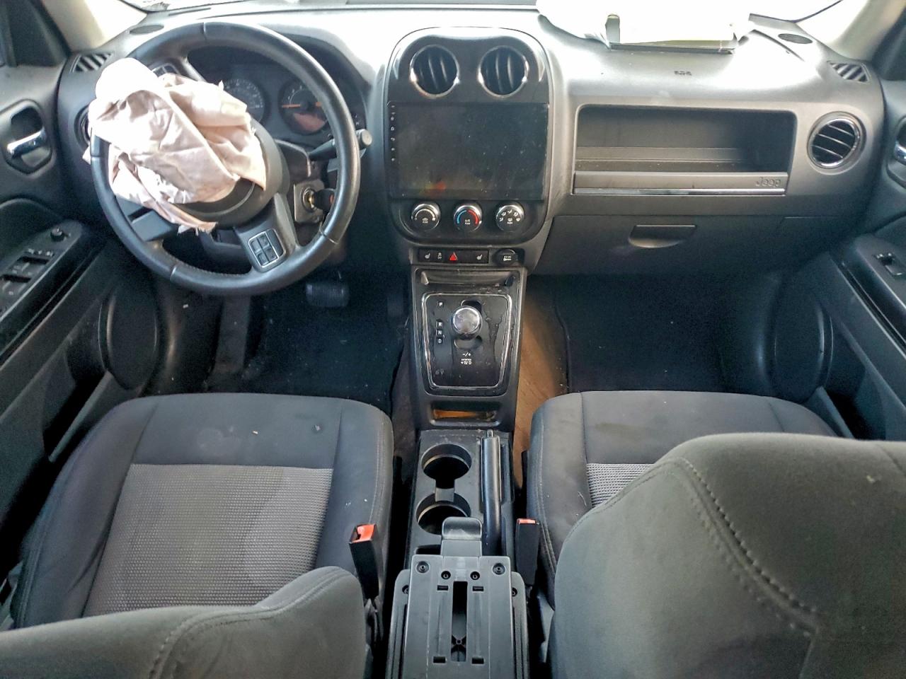 2014 JEEP PATRIOT LATITUDE photo 8