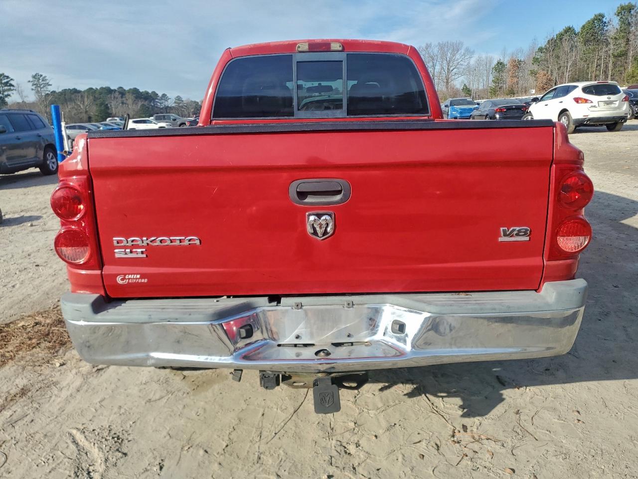 2005 DODGE DAKOTA QUAD SLT photo 6