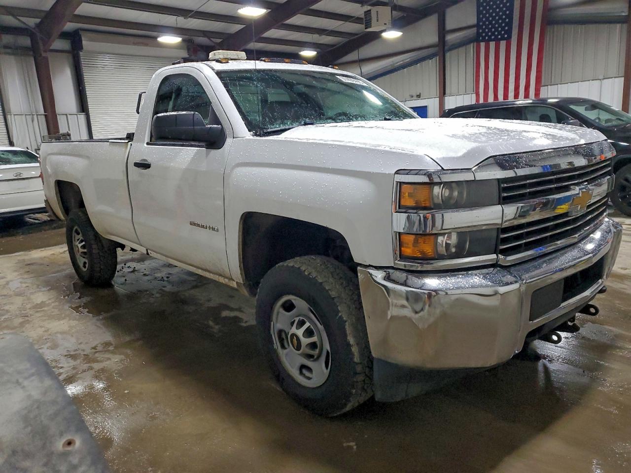 2015 CHEVROLET SILVERADO K2500 HEAVY DUTY photo 4