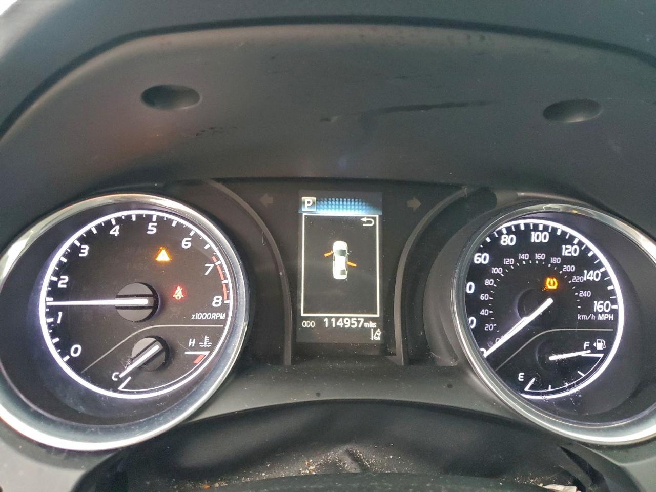2020 TOYOTA CAMRY L photo 9