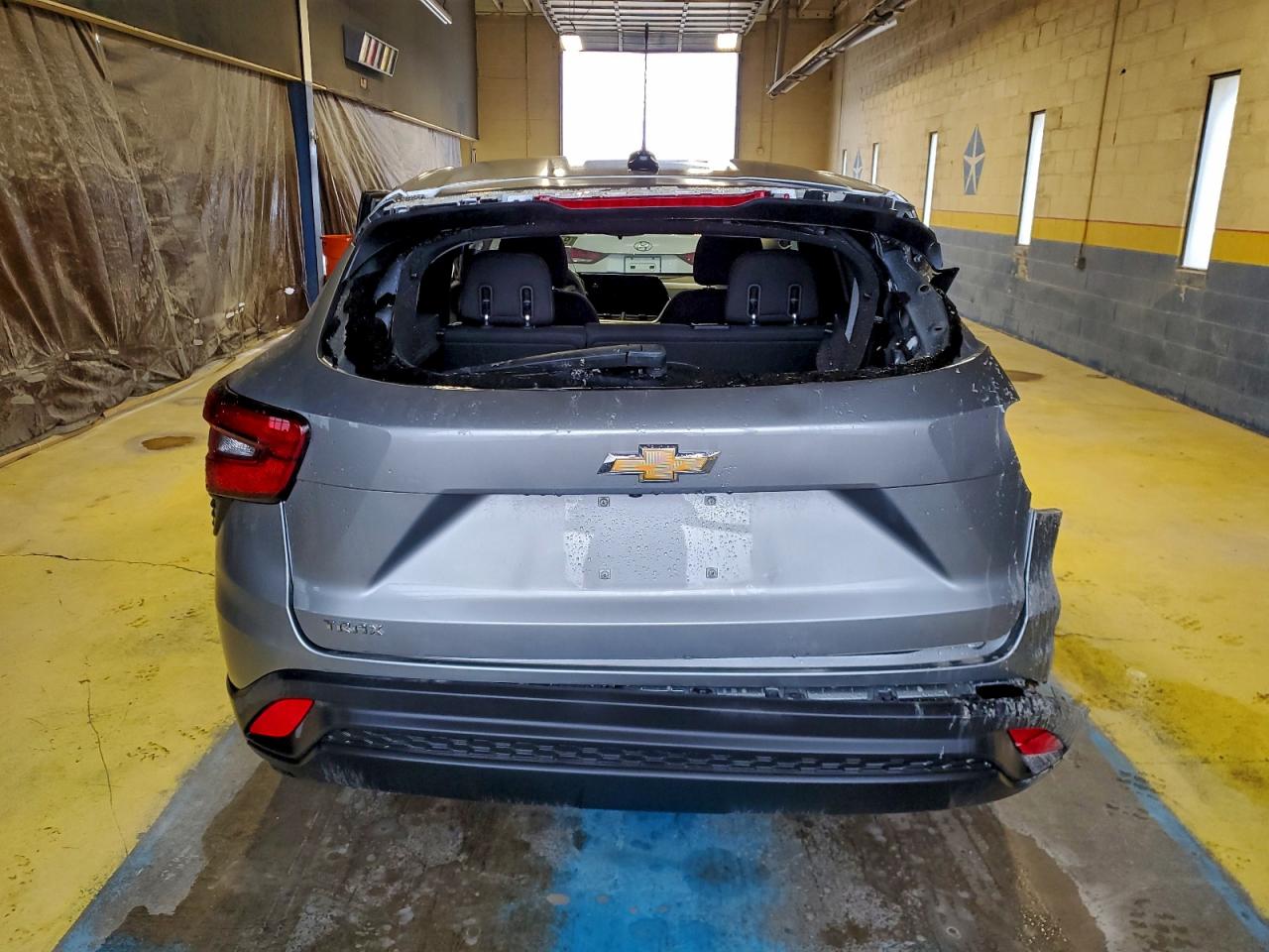 2025 CHEVROLET TRAX LS photo 6