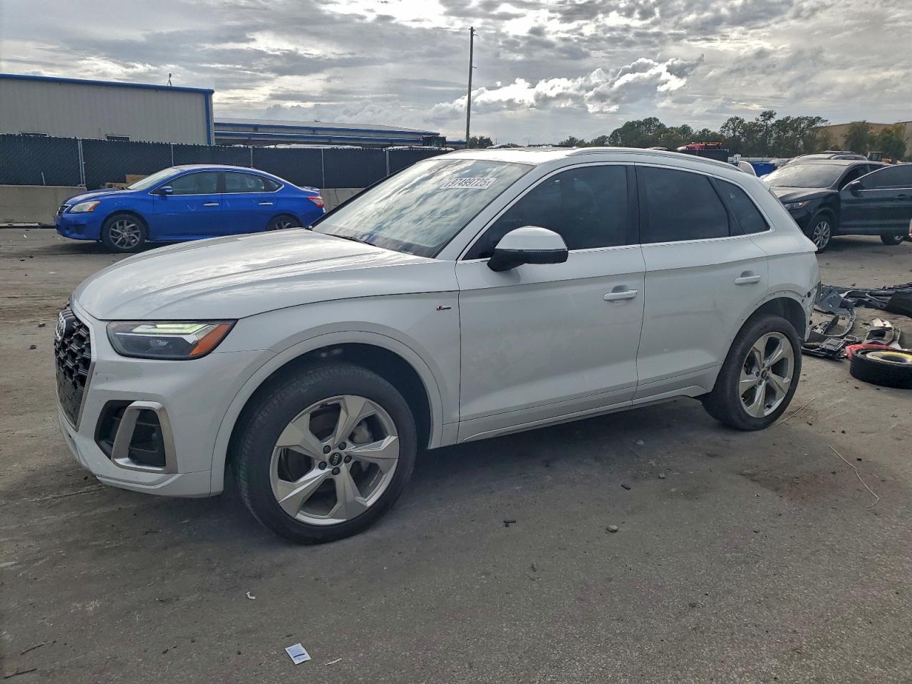 2024 AUDI Q5
