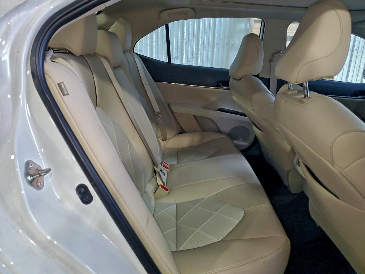 2019 TOYOTA CAMRY XSE photo 10