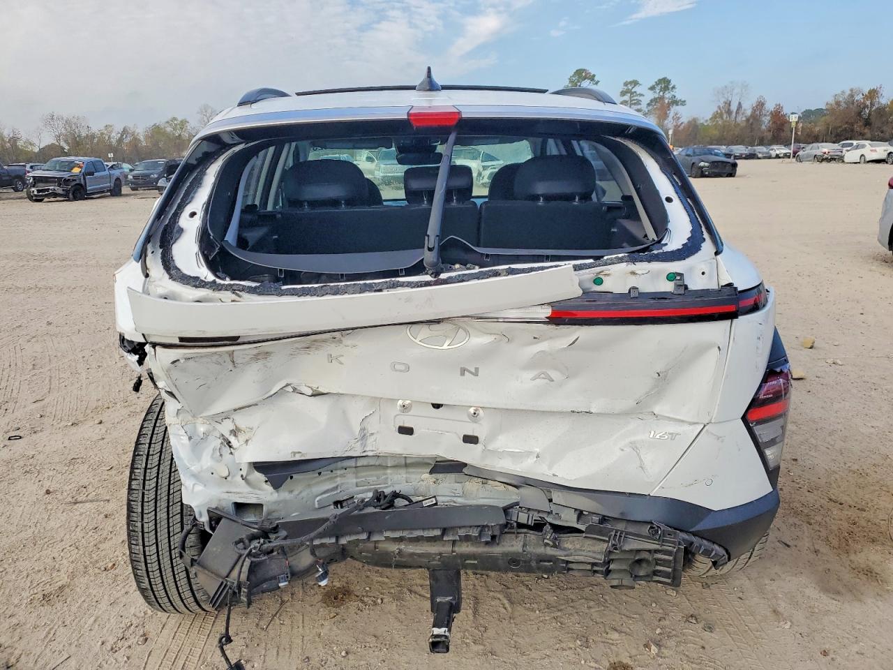 2024 HYUNDAI KONA LIMITED photo 6