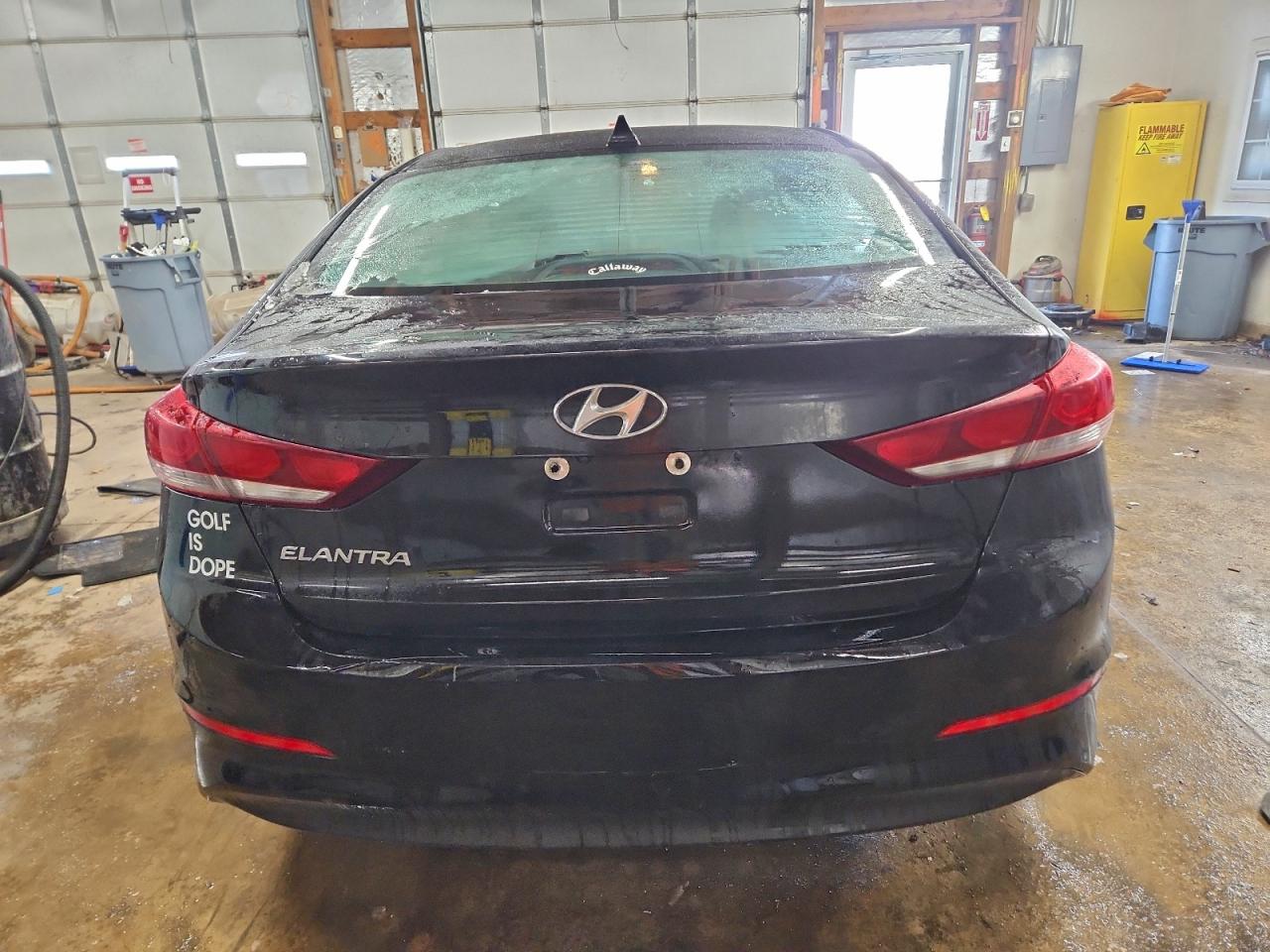 2017 HYUNDAI ELANTRA SE photo 6
