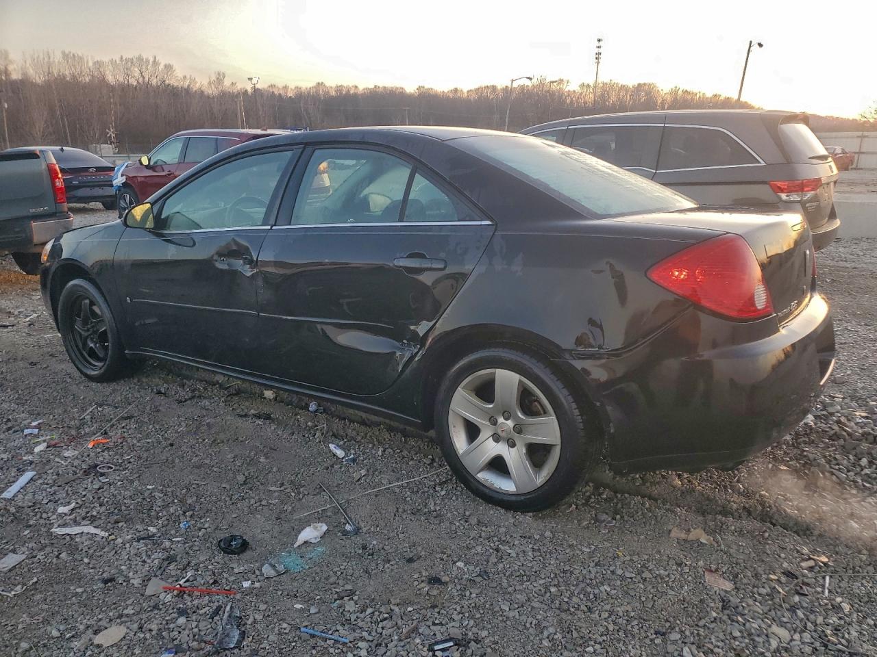 2007 PONTIAC G6 BASE photo 2