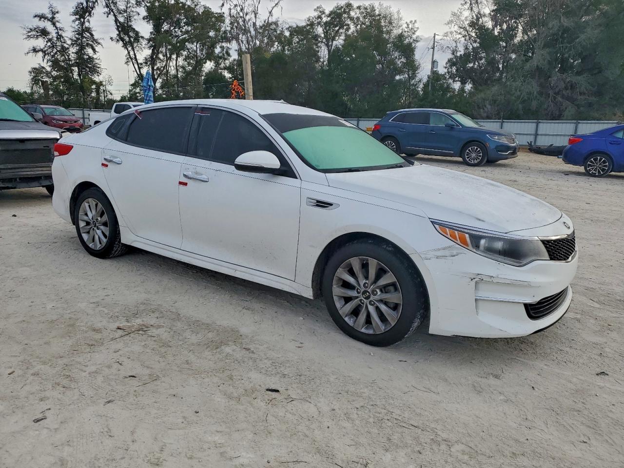 2018 KIA OPTIMA LX photo 4