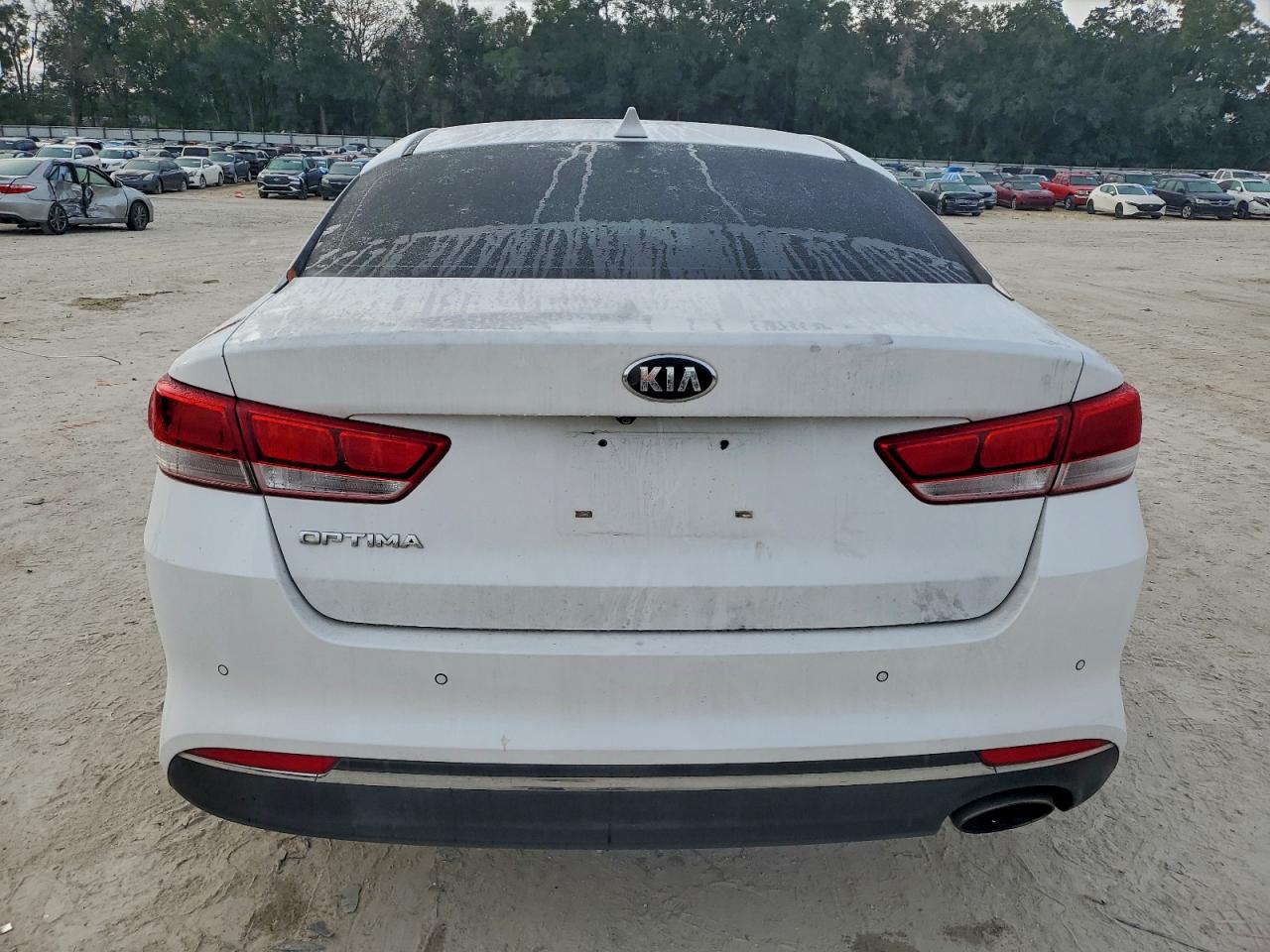 2018 KIA OPTIMA LX photo 6