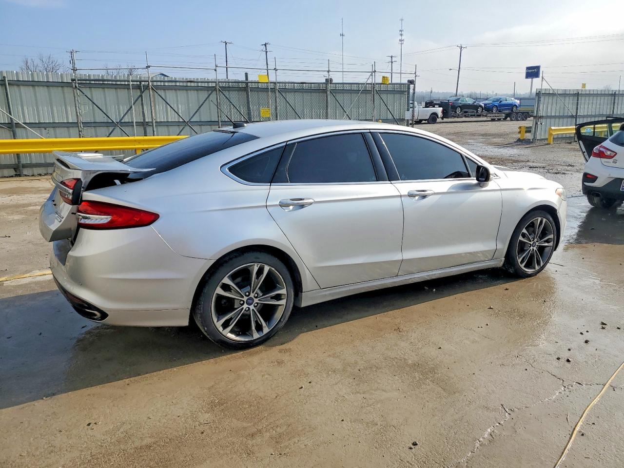 2017 FORD FUSION TITANIUM photo 3