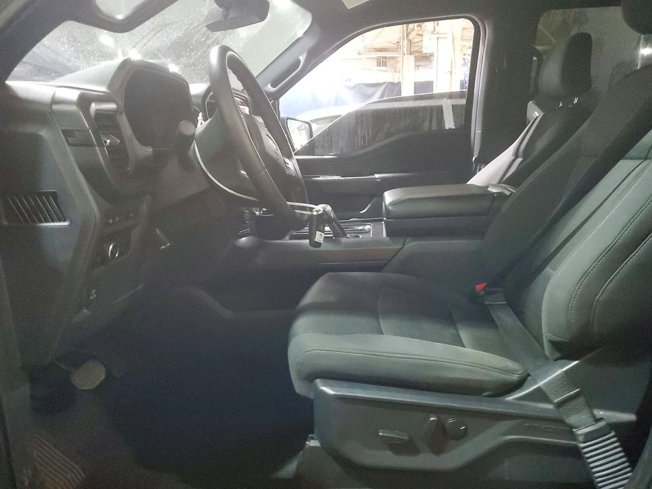 2024 FORD F150 XLT photo 7