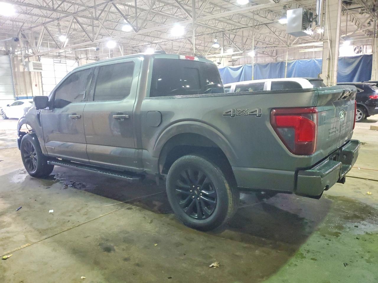 2024 FORD F150 XLT photo 2