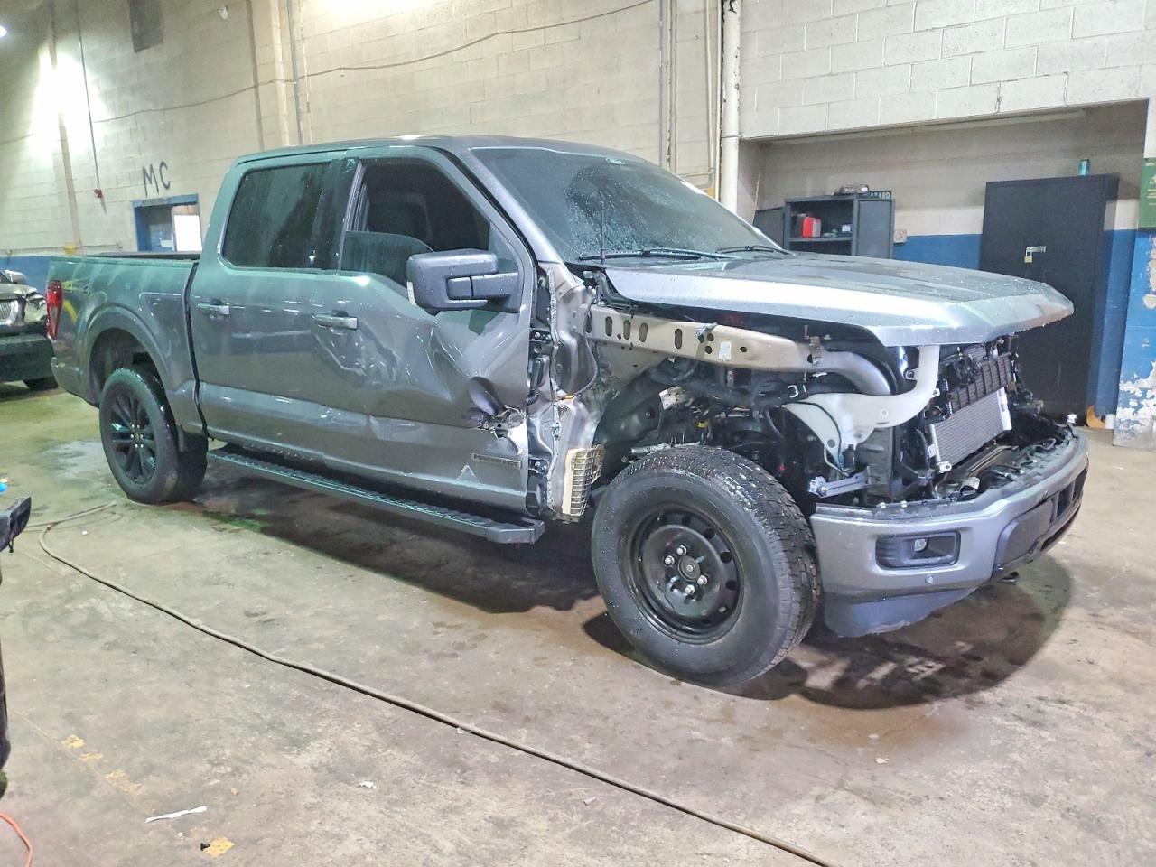 2024 FORD F150 XLT photo 4