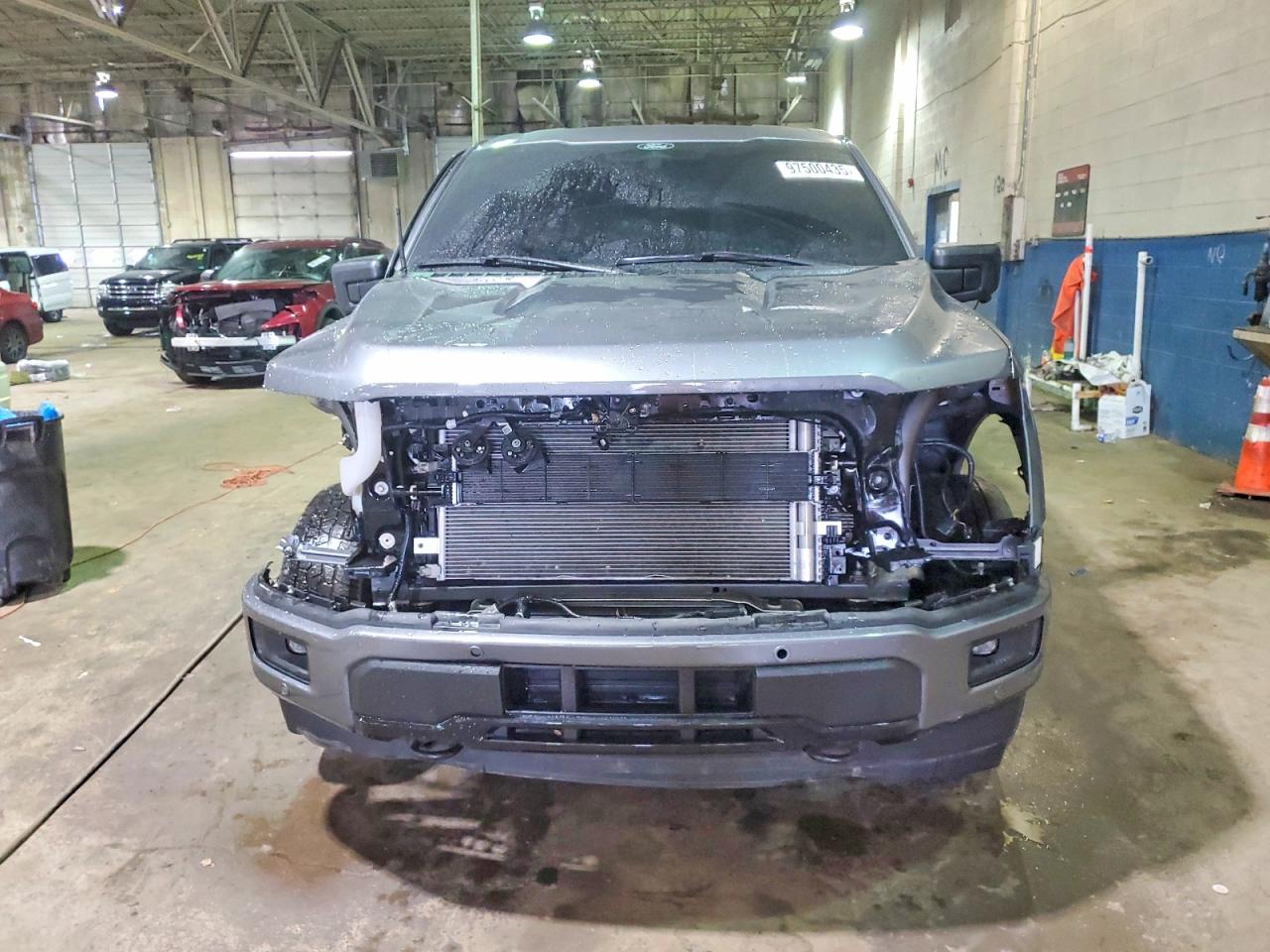 2024 FORD F150 XLT photo 5