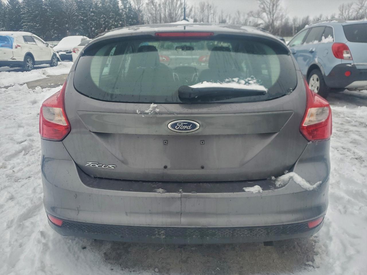 2013 FORD FOCUS SE photo 6