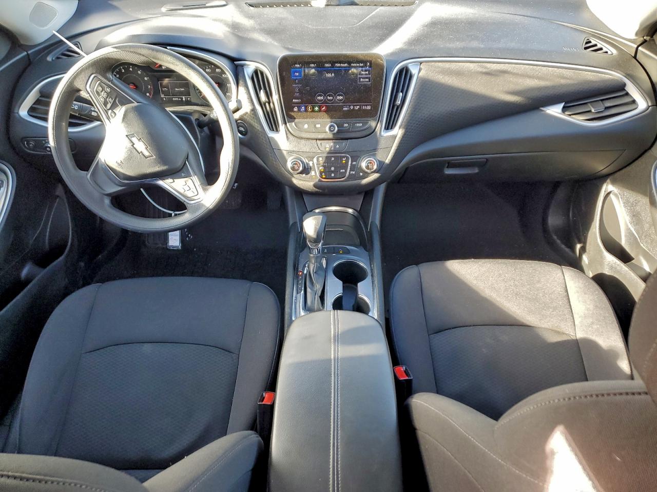 2024 CHEVROLET MALIBU LT photo 8