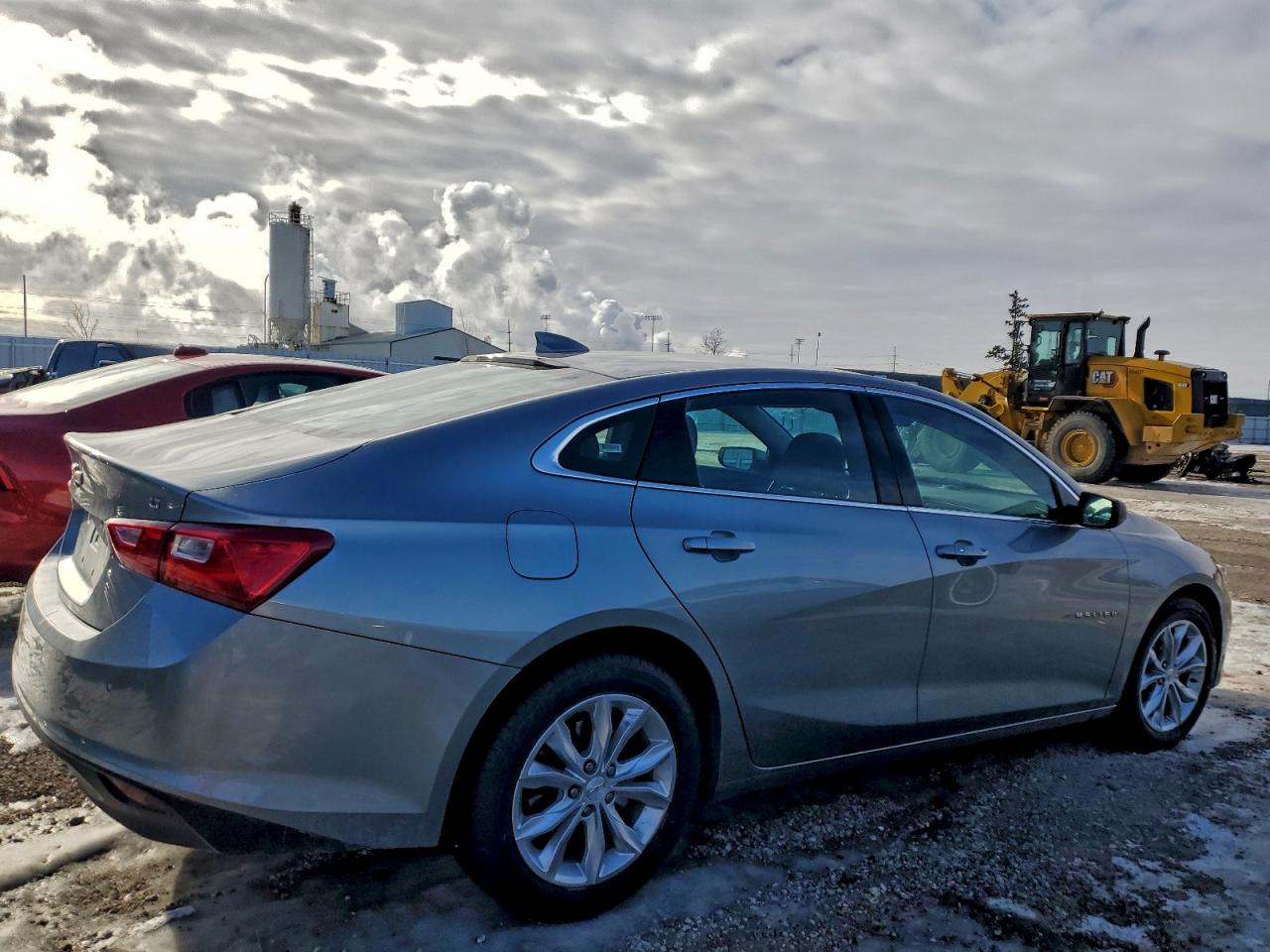 2024 CHEVROLET MALIBU LT photo 3
