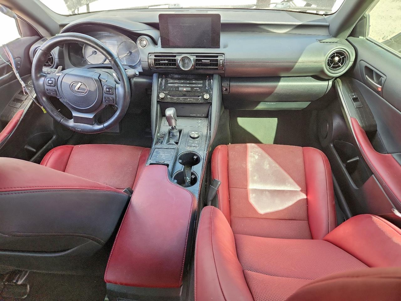 2023 LEXUS IS 300 photo 15