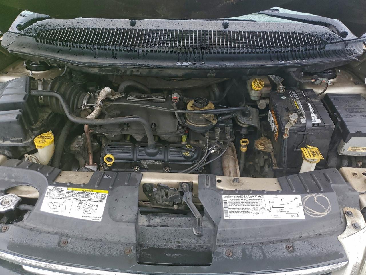 2006 CHRYSLER TOWN & COUNTRY LX photo 12