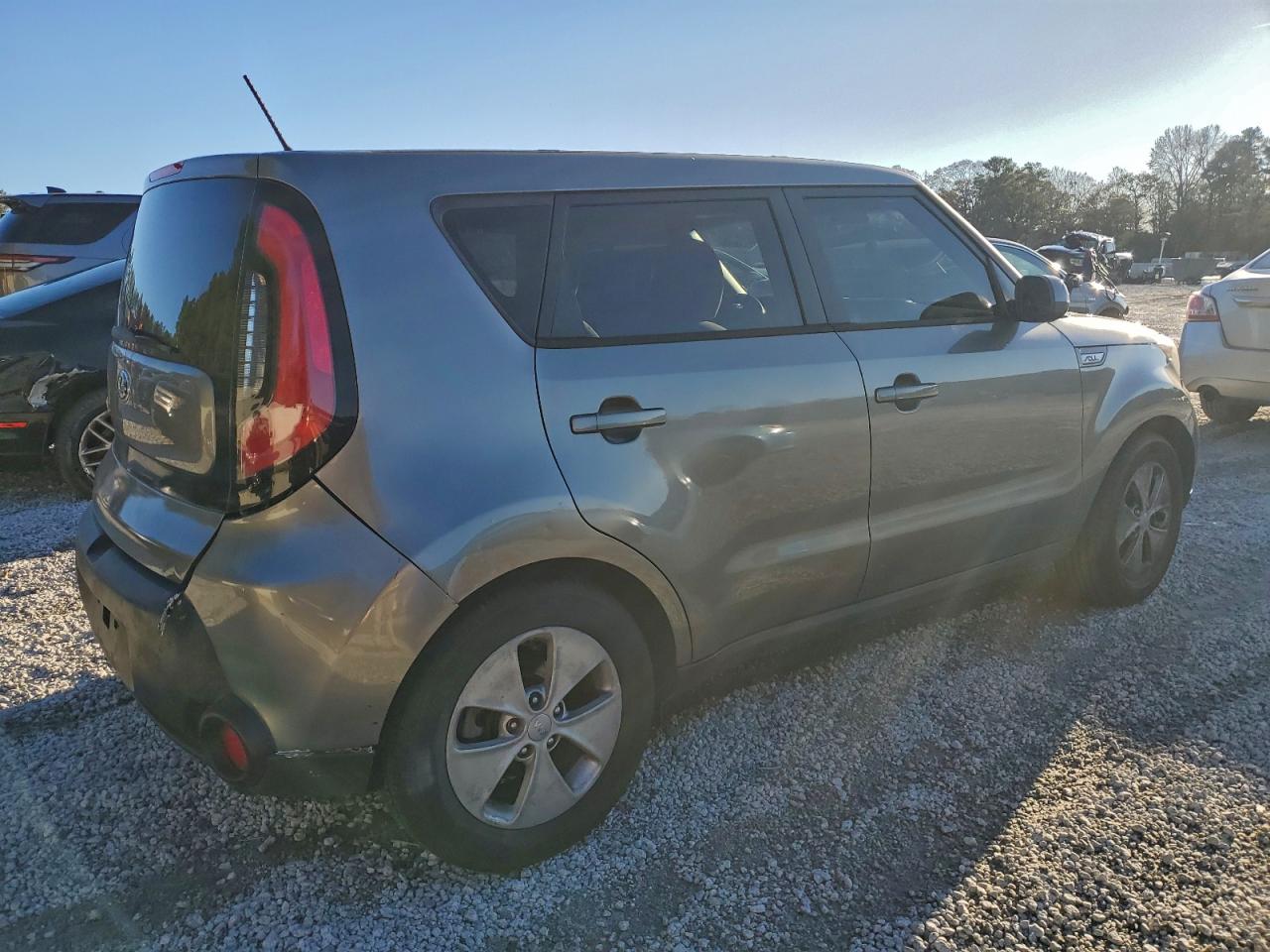 2016 KIA SOUL photo 3