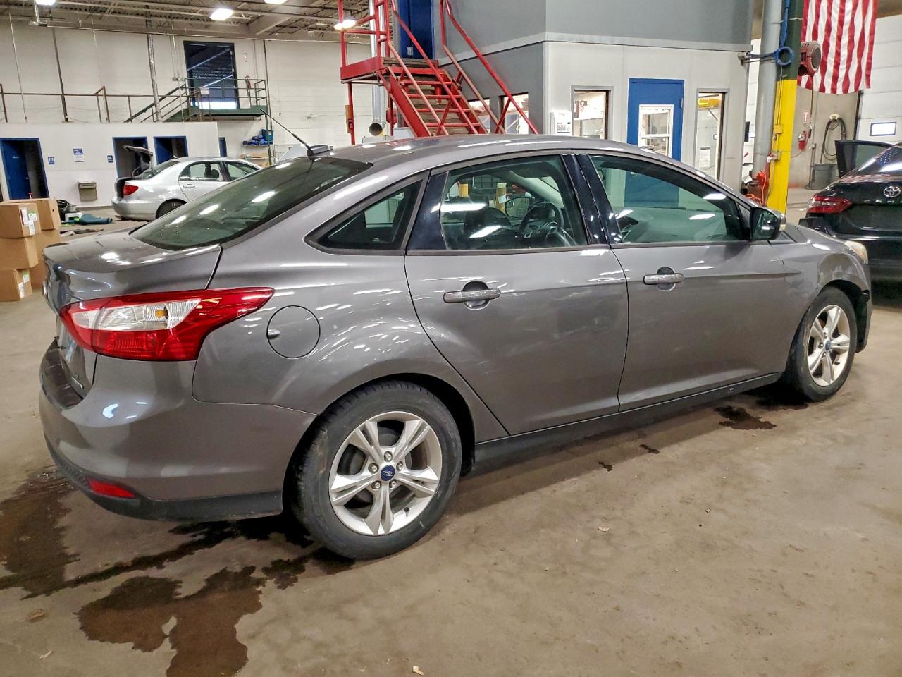 2014 FORD FOCUS SE photo 3
