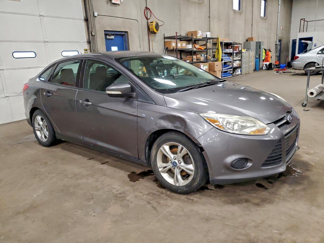 2014 FORD FOCUS SE photo 4