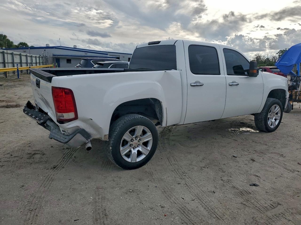 2008 GMC SIERRA C1500 photo 3