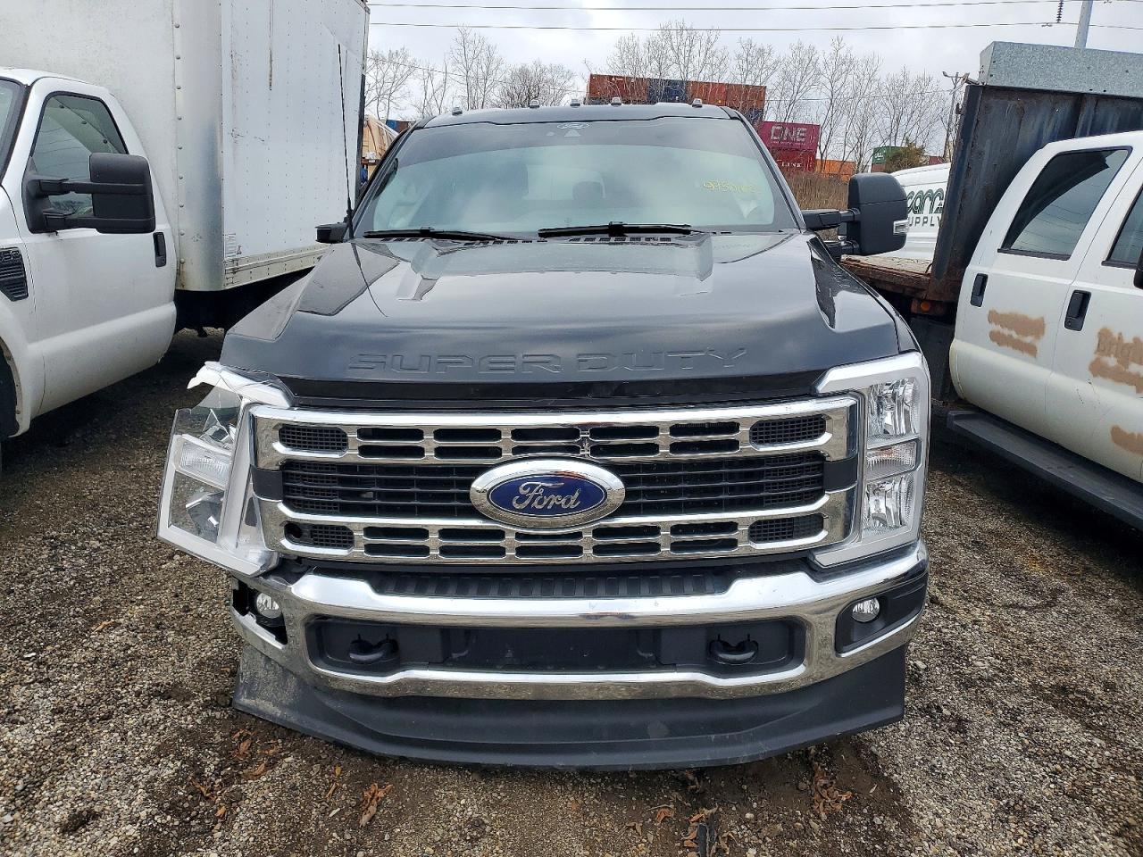 2025 FORD F350 SUPER DUTY photo 5