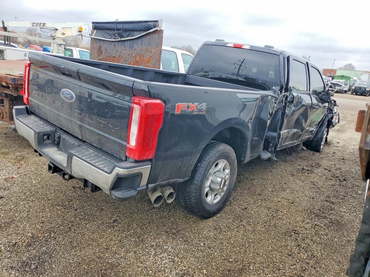 2025 FORD F350 SUPER DUTY photo 3