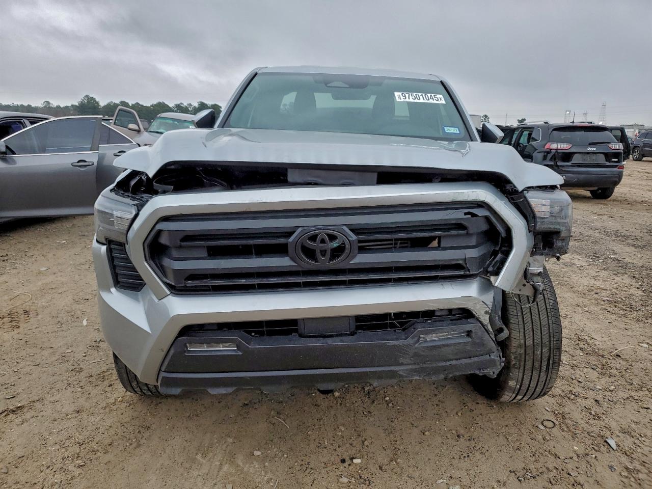 2025 TOYOTA TACOMA DOUBLE CAB photo 5