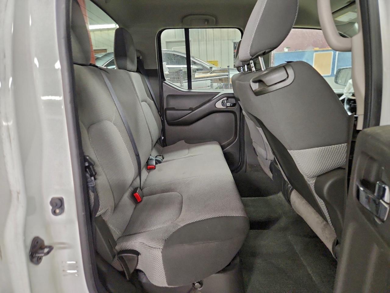 2012 SUZUKI EQUATOR SPORT photo 10