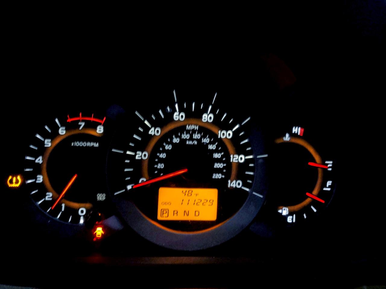 2011 TOYOTA RAV4 photo 9