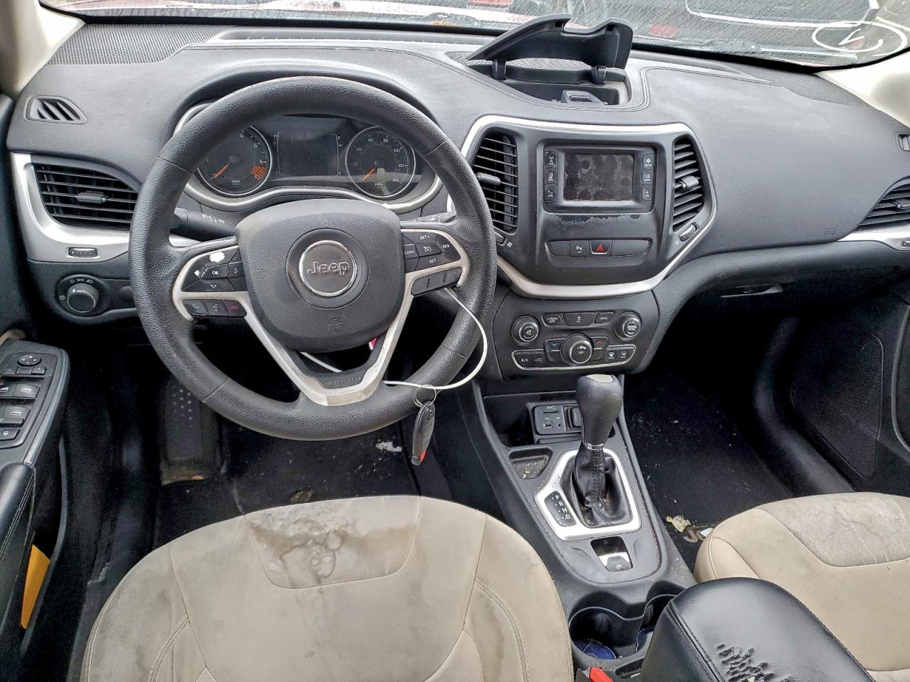 2015 JEEP CHEROKEE SPORT photo 15