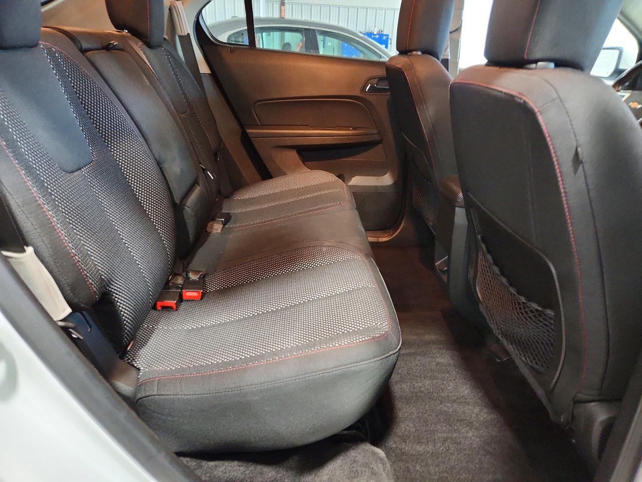 2016 CHEVROLET EQUINOX LT photo 10