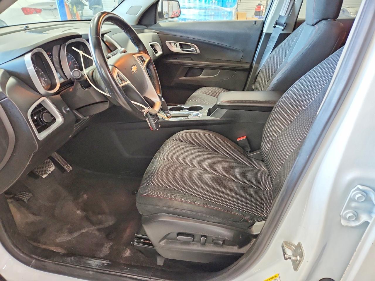 2016 CHEVROLET EQUINOX LT photo 7