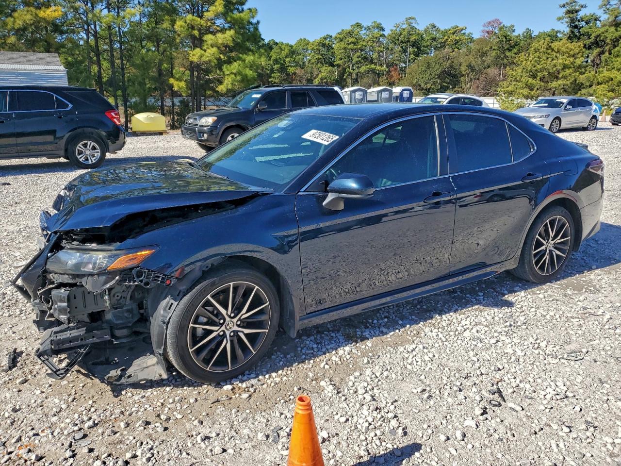 2021 TOYOTA CAMRY