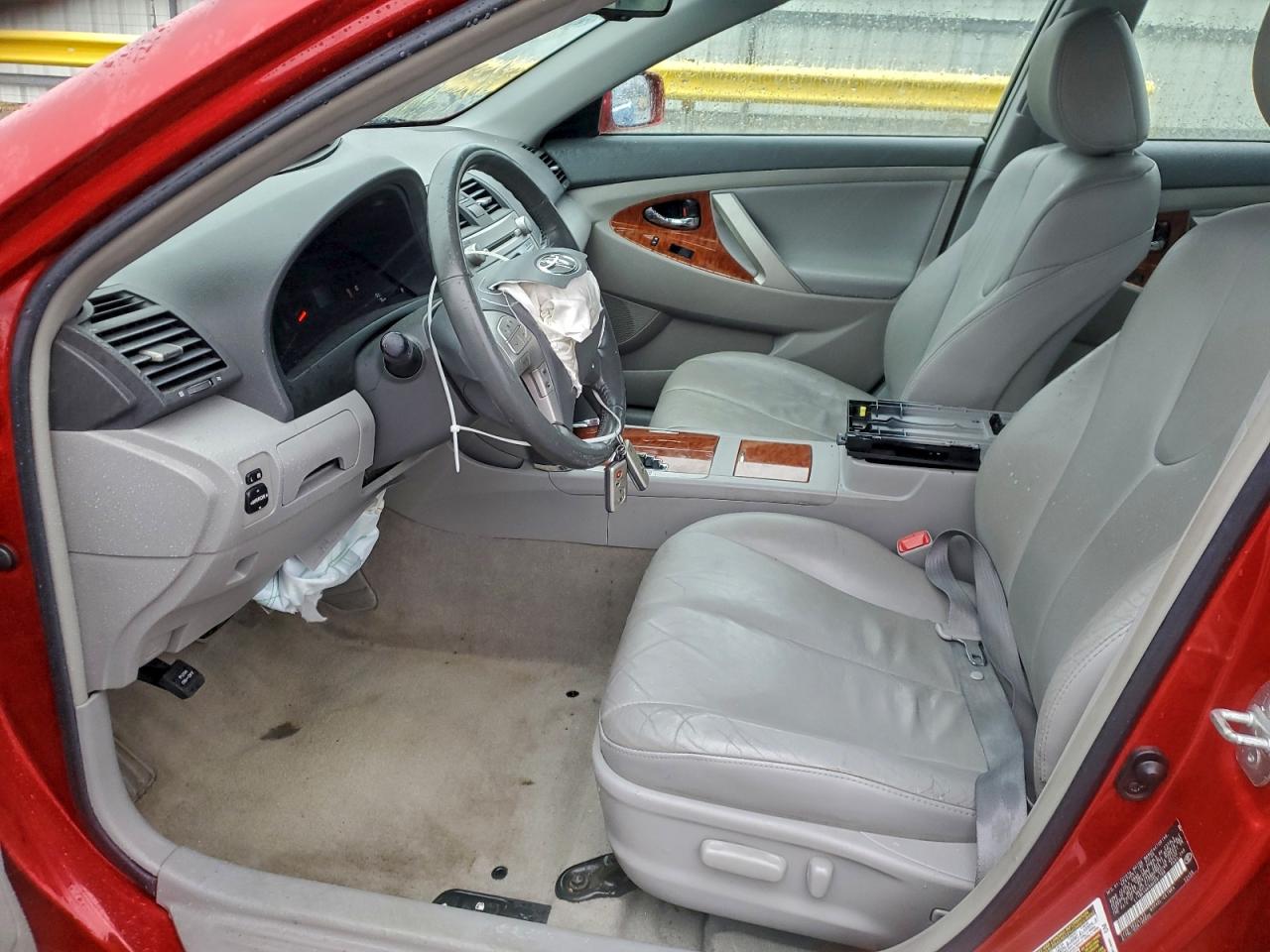 2009 TOYOTA CAMRY SE photo 7