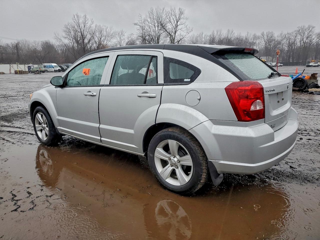 2011 DODGE CALIBER MAINSTREET photo 2