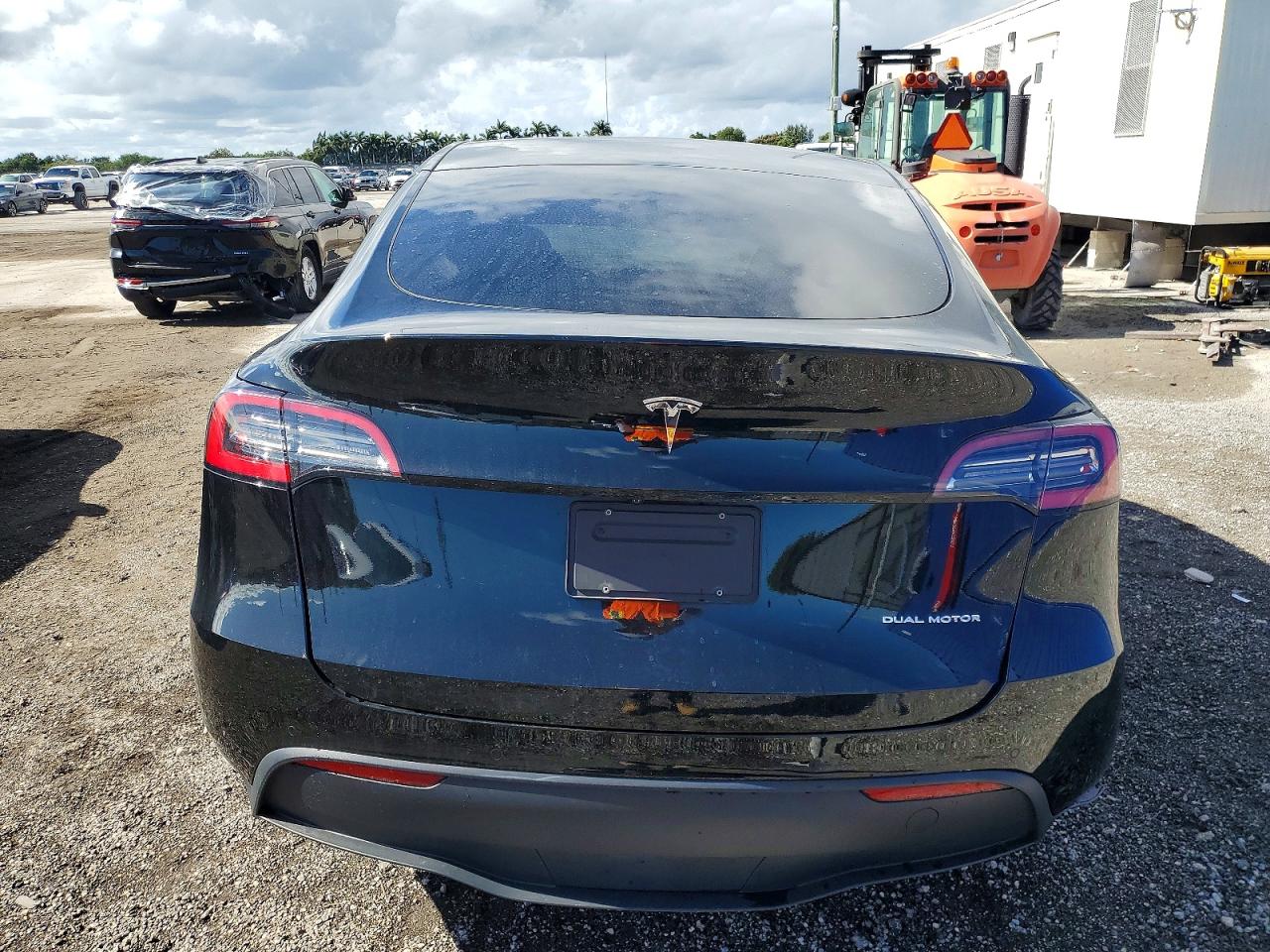 2021 TESLA MODEL Y photo 6