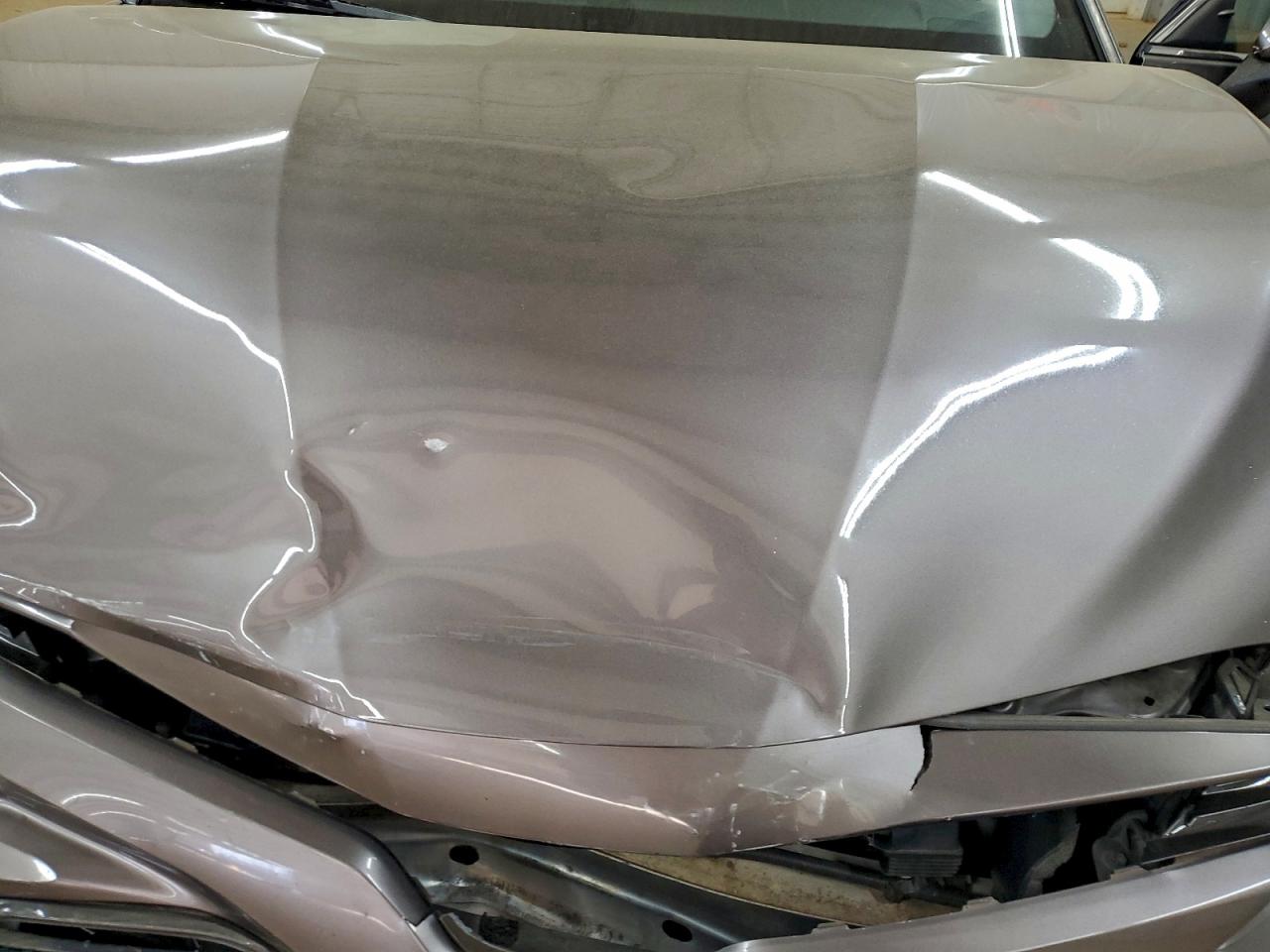 2018 TOYOTA CAMRY L photo 11