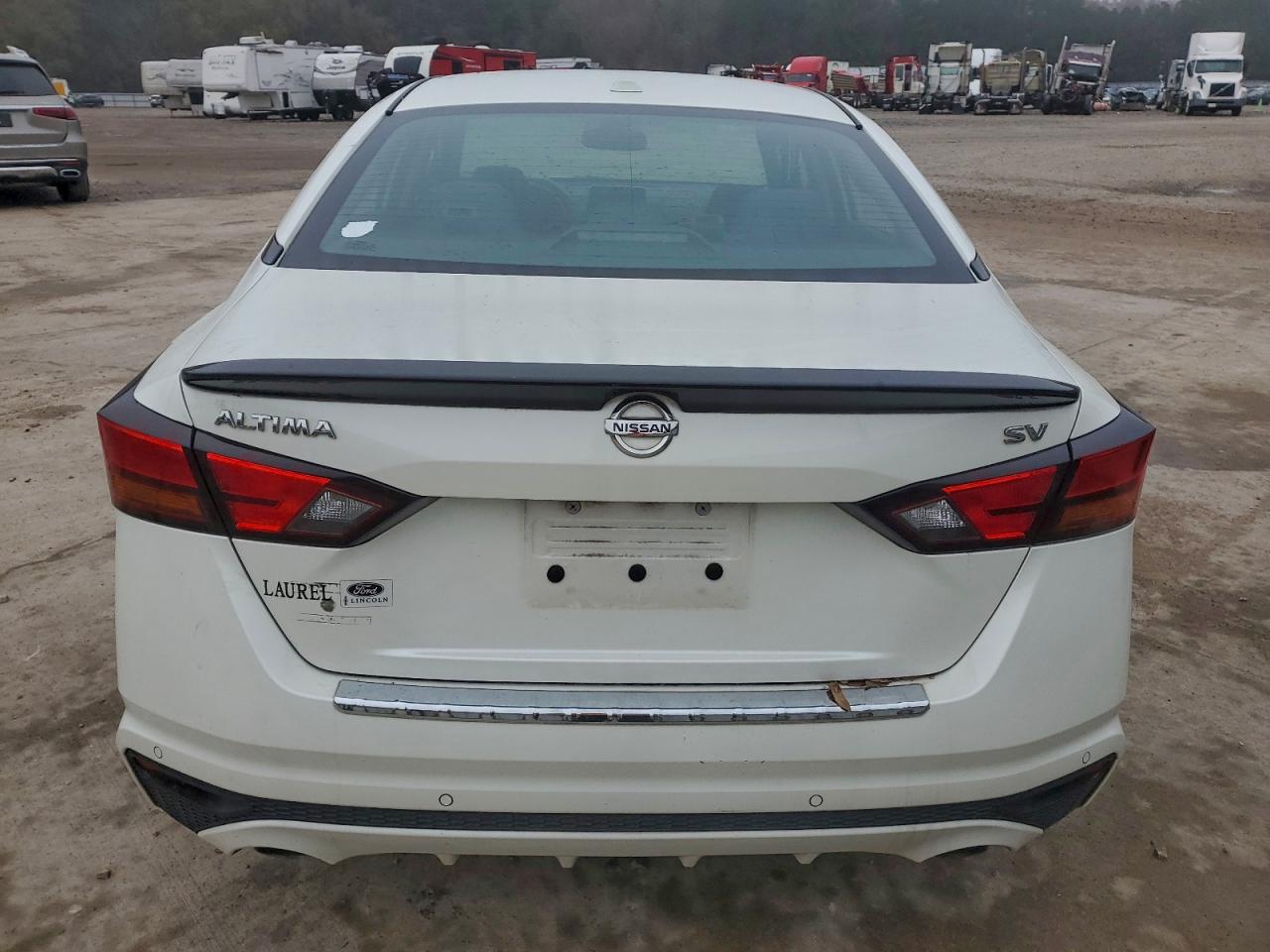 2019 NISSAN ALTIMA SV photo 6